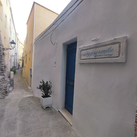 Bed and Breakfast Residenza Nel Borgo L'Appusentu Castelsardo Exterior foto