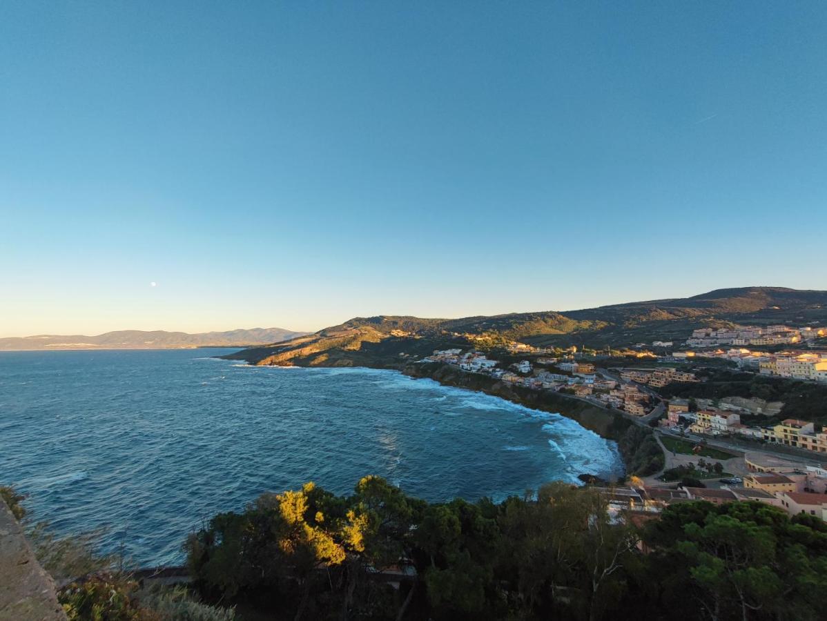 Bed and Breakfast Residenza Nel Borgo L'Appusentu Castelsardo Exterior foto
